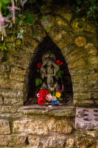 Grail Codes - Spiritual Retreat in Avalon