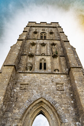 Grál Kódok - Spirituális Elvonulás Avalonban, Tor, Glastonbury