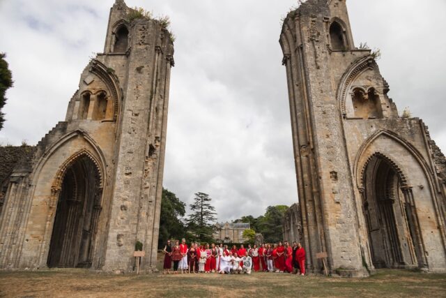 Grál Kódok - Spirituális Elvonulás Avalonban és Azon Túl, Glastonbury Apátság 2