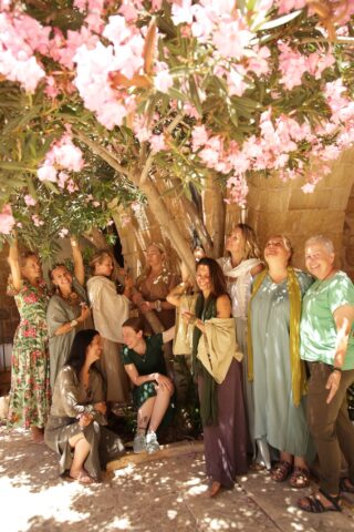 tiamat-sarkanyanya-spiritualis-utazas-safrany-kolostor