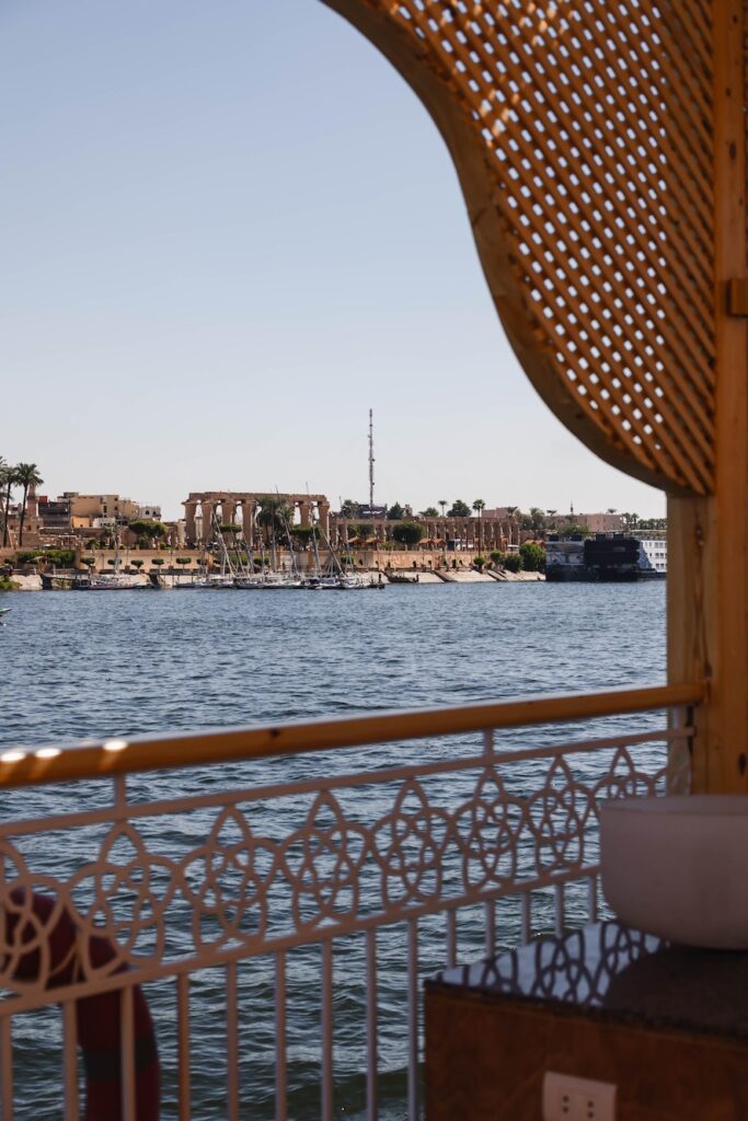 ÉvZáró-ÉvNyitó Utazás Egyiptomban, nilus es hajo, 2